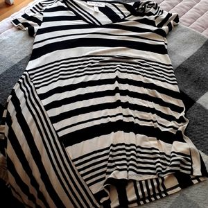 Jessica Simpson Maternity blouse